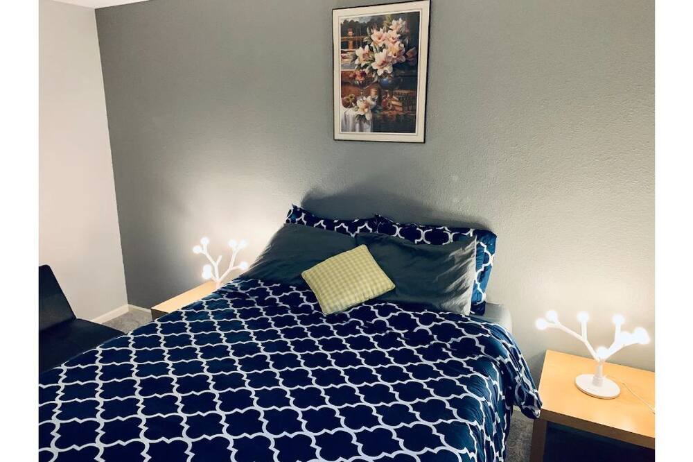 Photo of Bedroom in Fenton