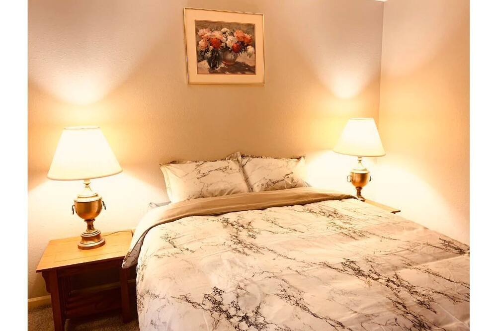 Photo of Bedroom in Fenton