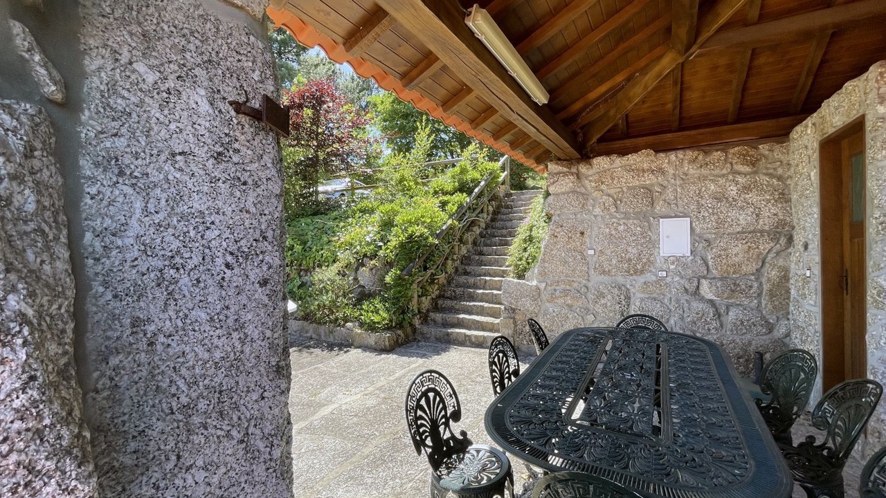 Photo of Outdoor in Molares
