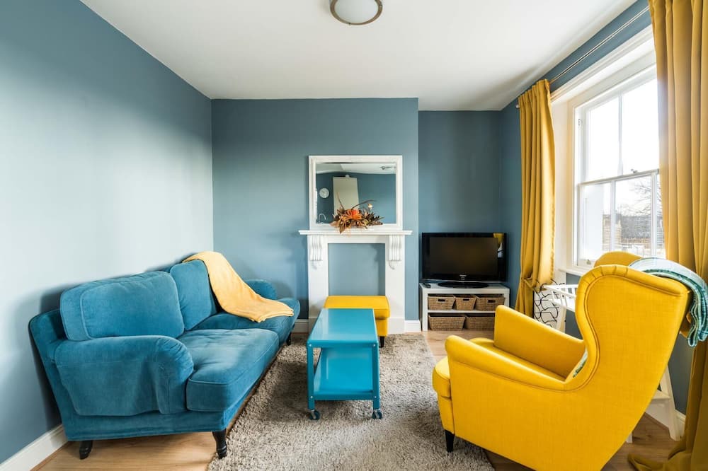 Photo of Livingroom in Cantelowes