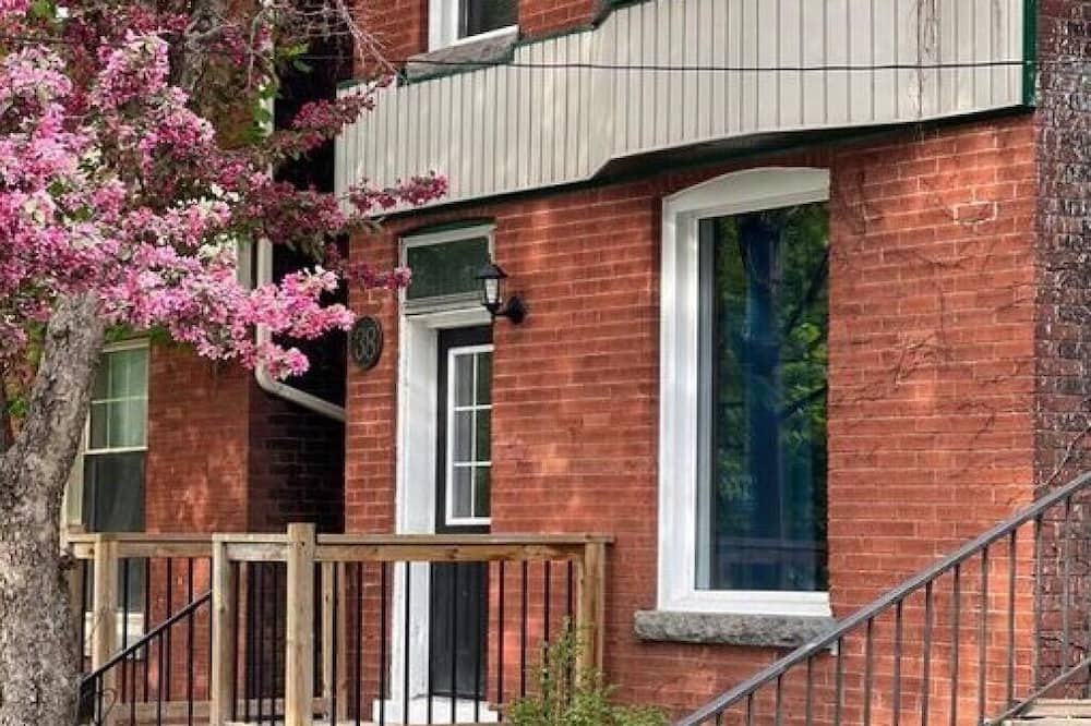 Photo of Outdoor in Strathcona