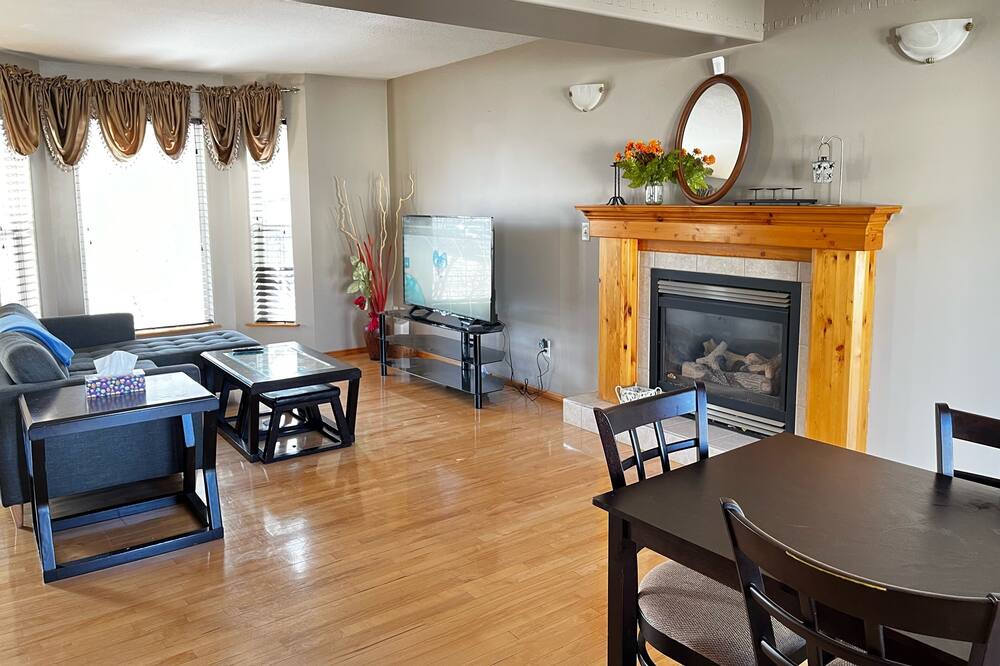 Photo of Livingroom in Blackfalds