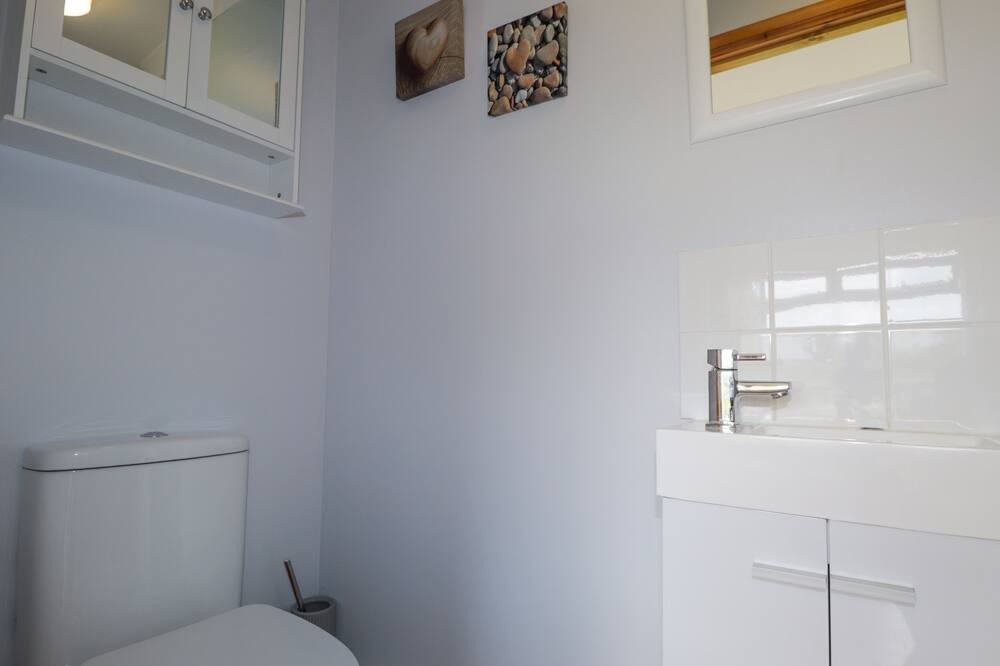 Photo of Bedroom in Oldshoremore