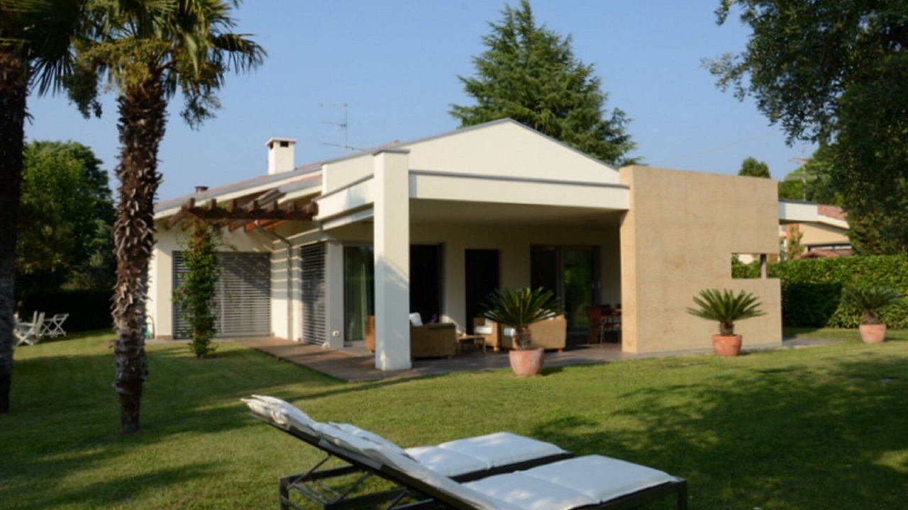 Photo of Outdoor in Calmasino
