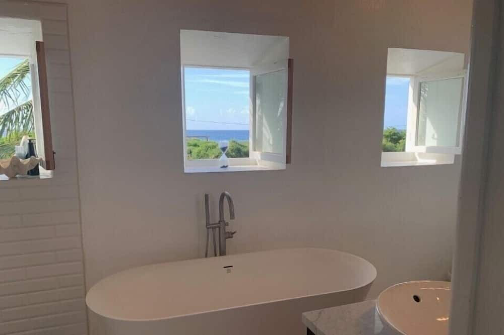 Photo of Bathroom in Cane Bay