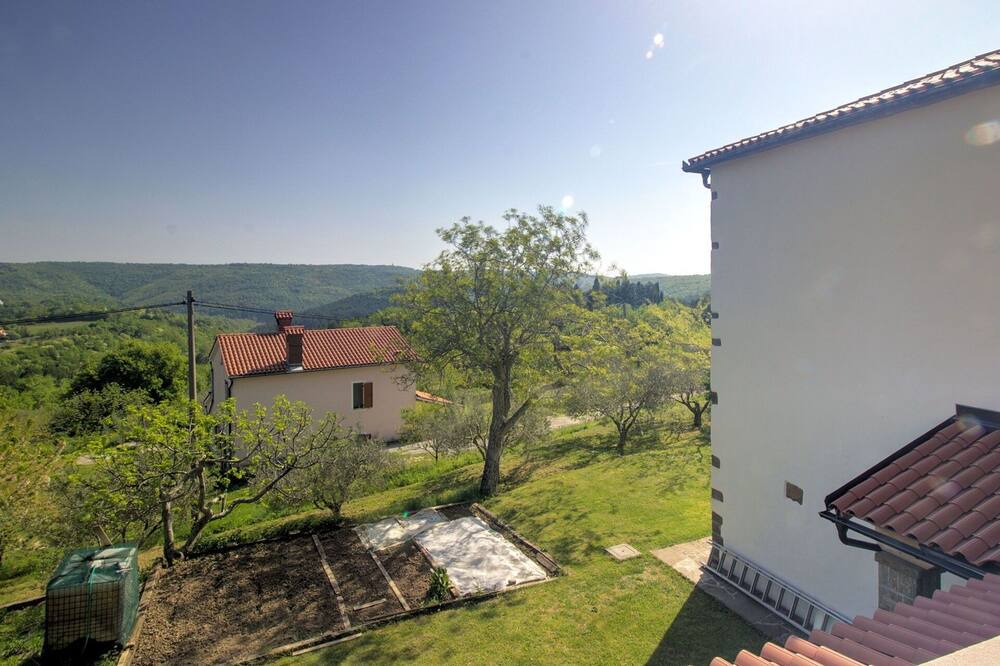 Photo of Others in Truske