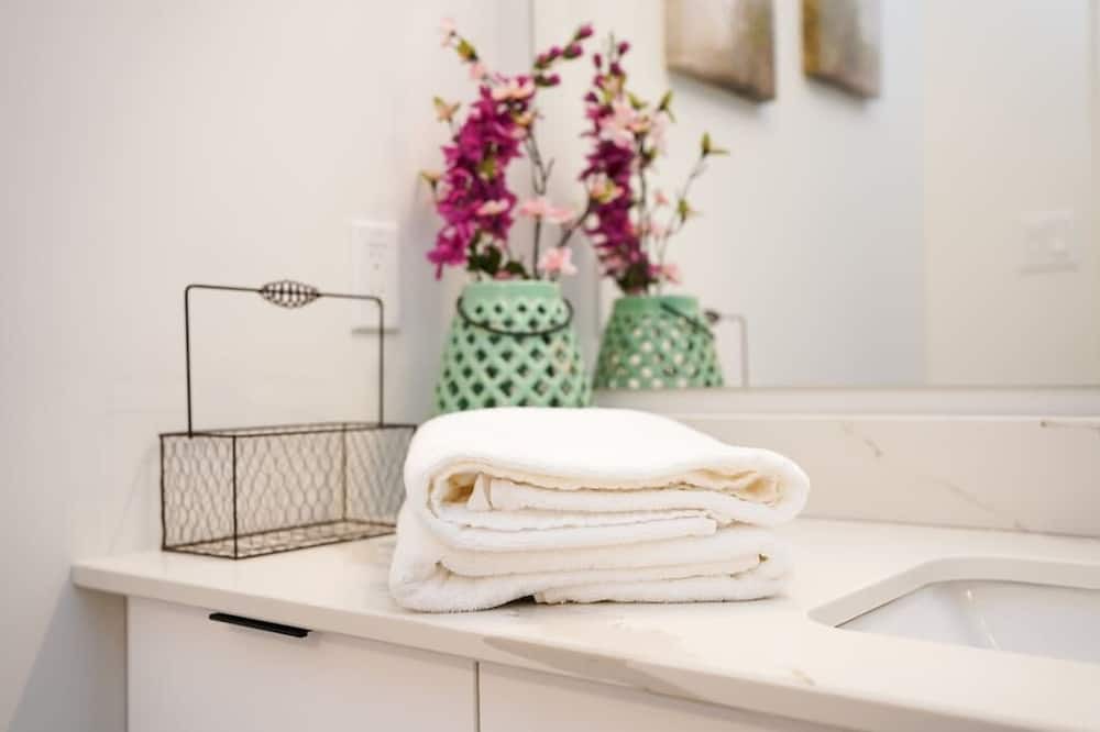 Photo of Bathroom in North End