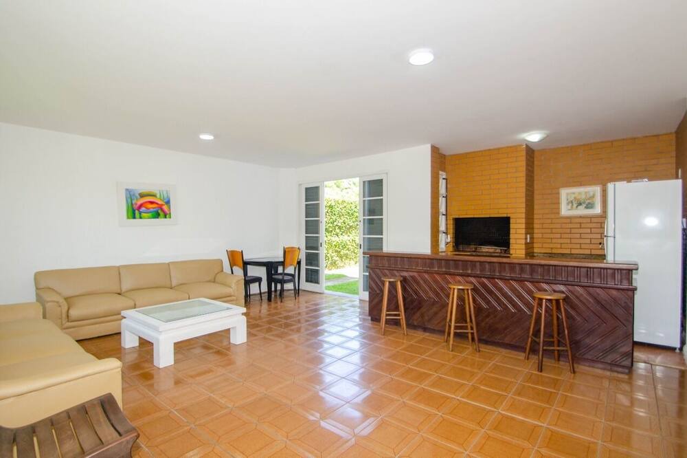 Photo of Livingroom in Jurere Internacional