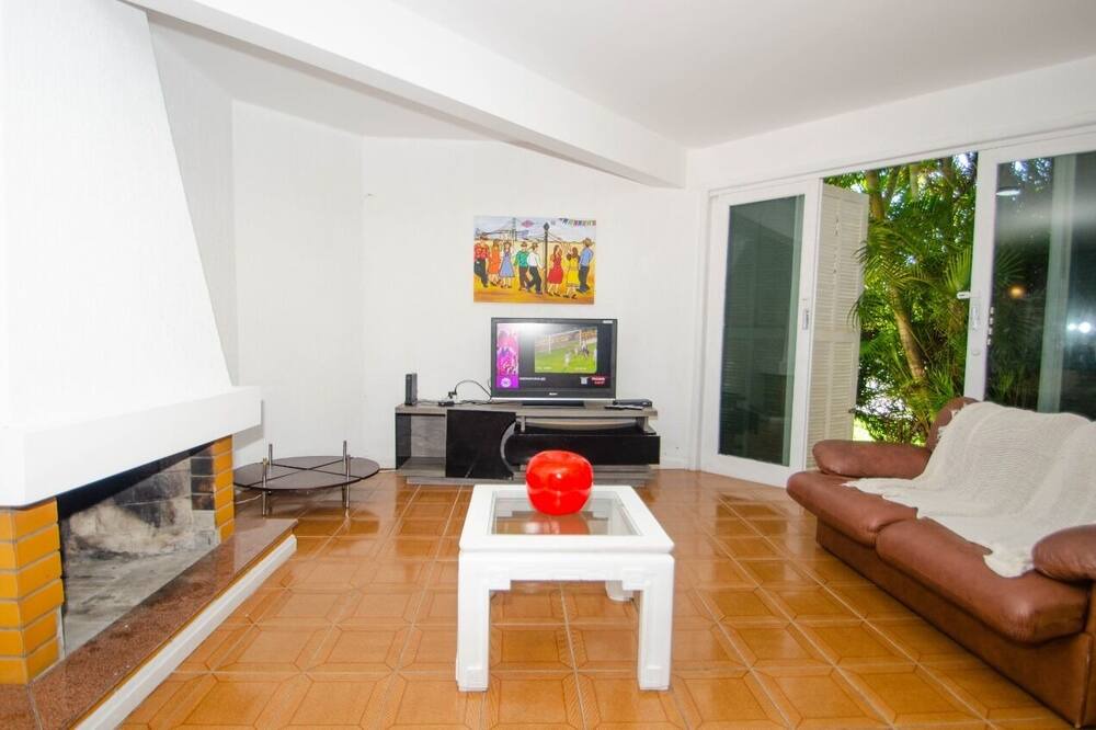 Photo of Livingroom in Jurere Internacional