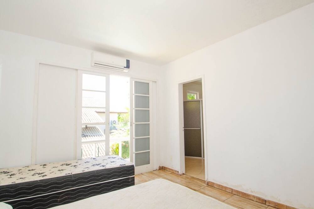 Photo of Bedroom in Jurere Internacional