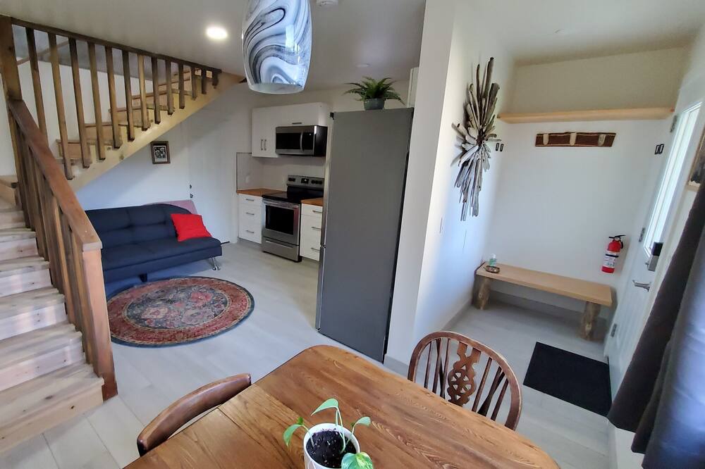 Photo of Livingroom in Kaslo