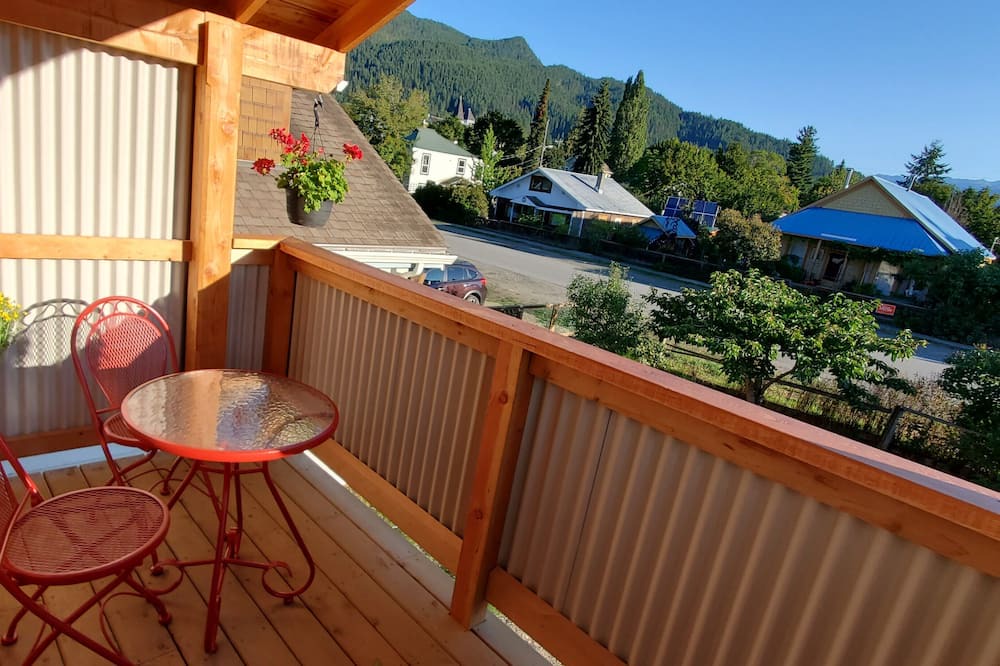 Photo of Patio Balcony in Kaslo