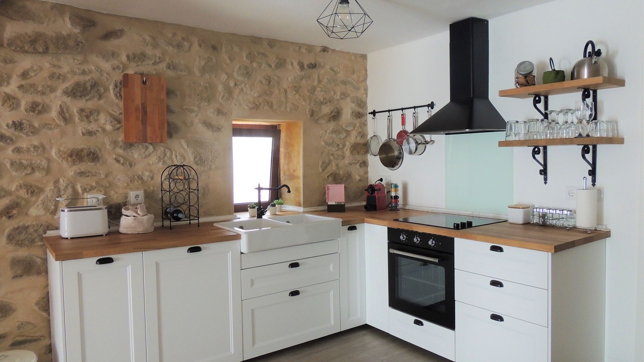 Photo of Kitchen in Lanhelas