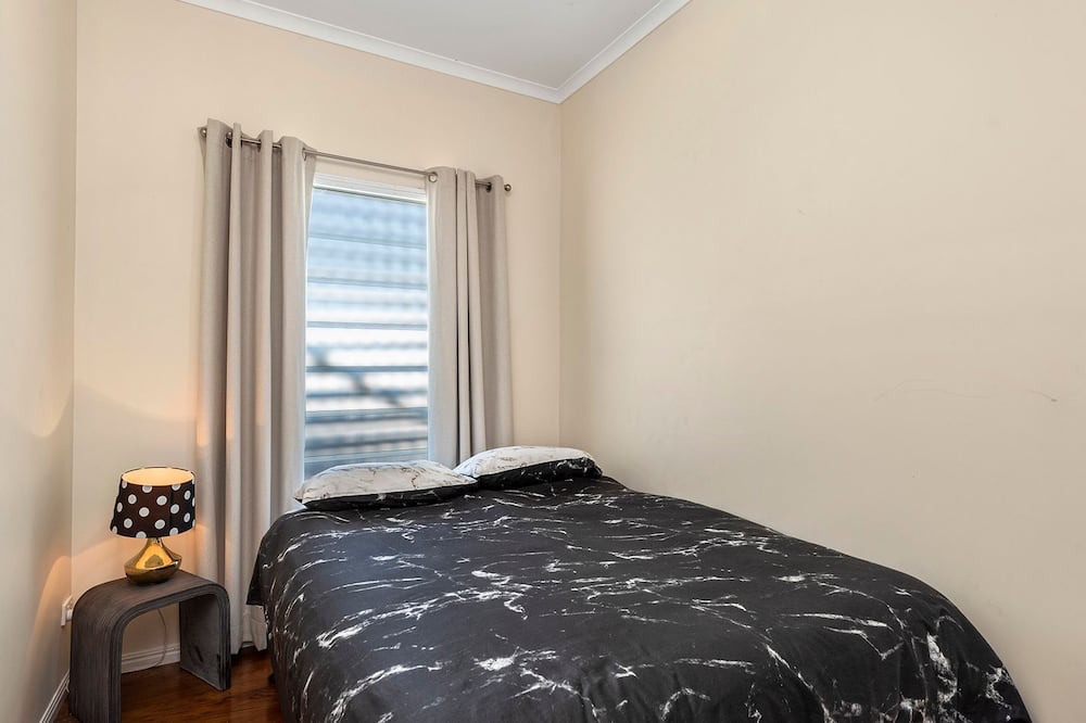 Photo of Bedroom in Dicky Beach