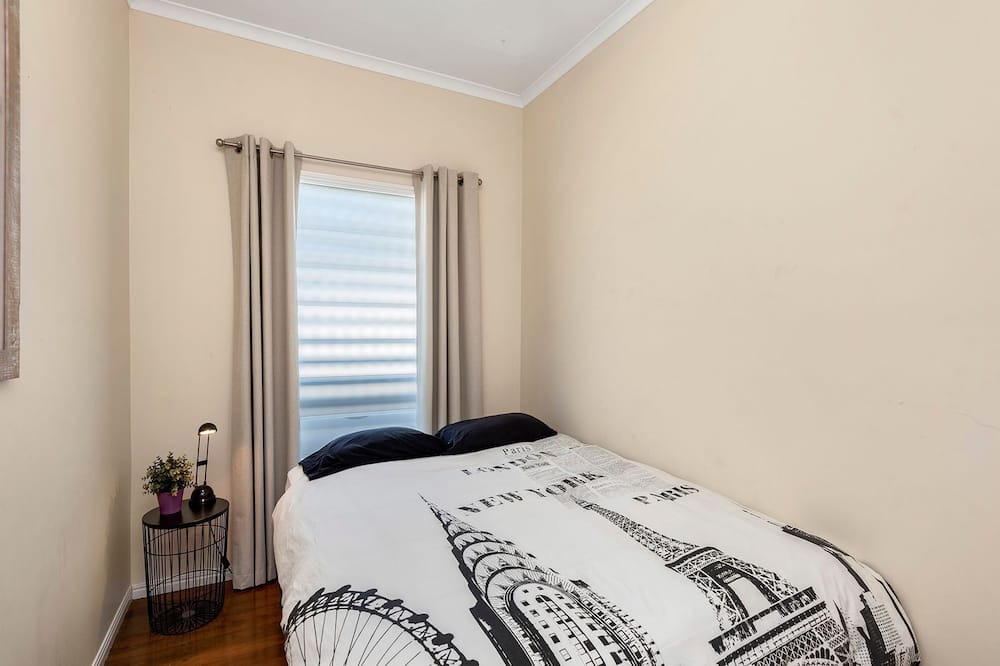 Photo of Bedroom in Dicky Beach