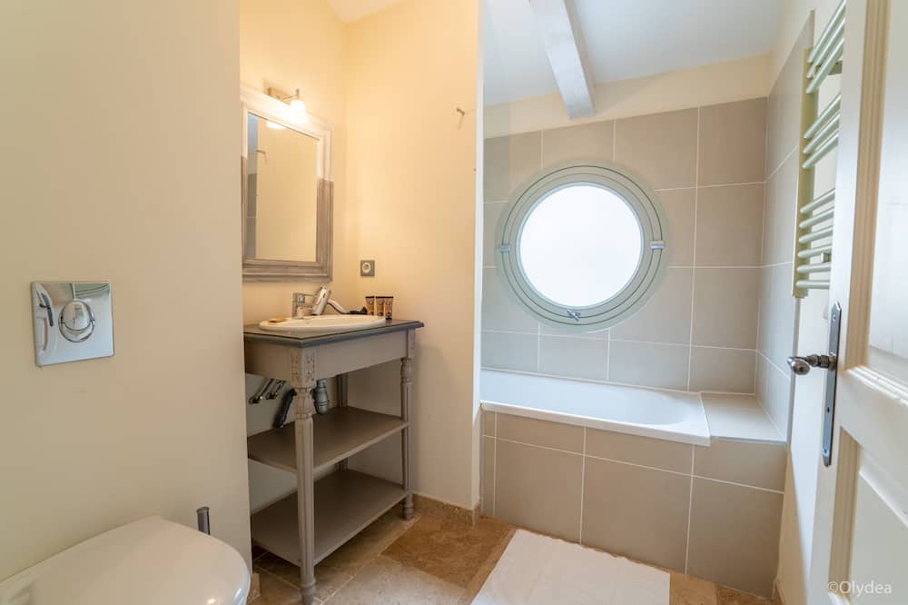 Photo of Bathroom in La Redorte