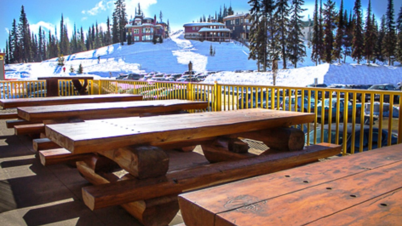 Photo of Patio Balcony in Silver Star Mountain