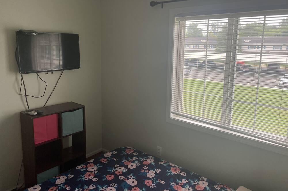 Photo of Bedroom in Taylor