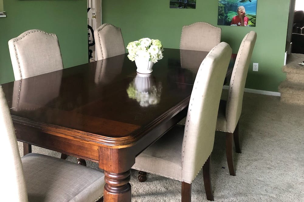 Photo of Bedroom in Taylor