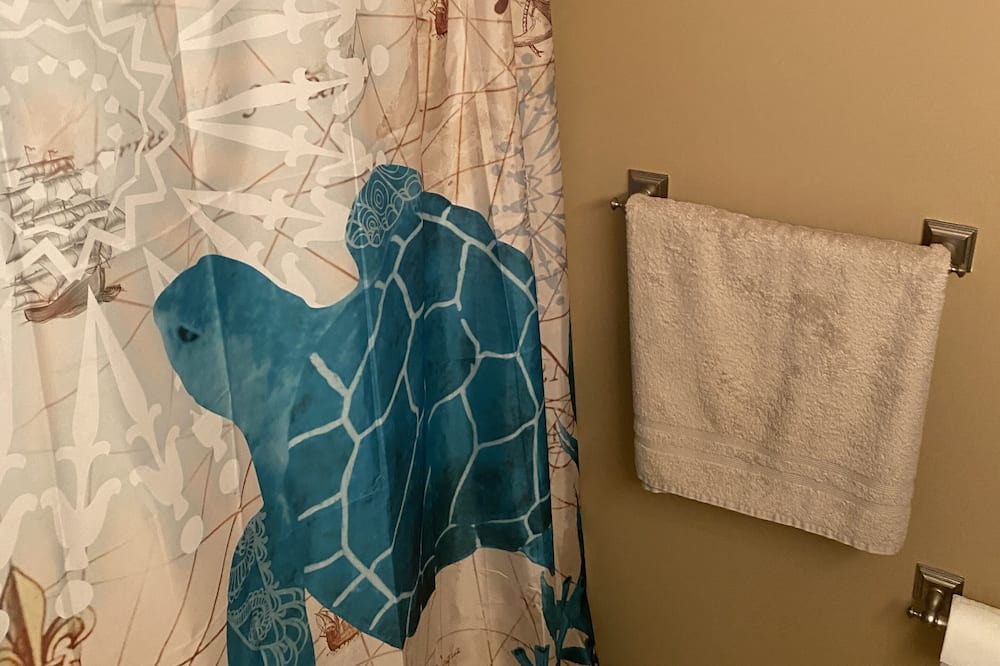 Photo of Bathroom in Taylor