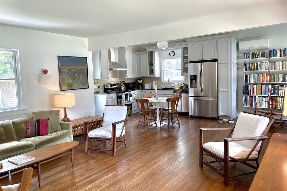 Photo of Livingroom in Noyack