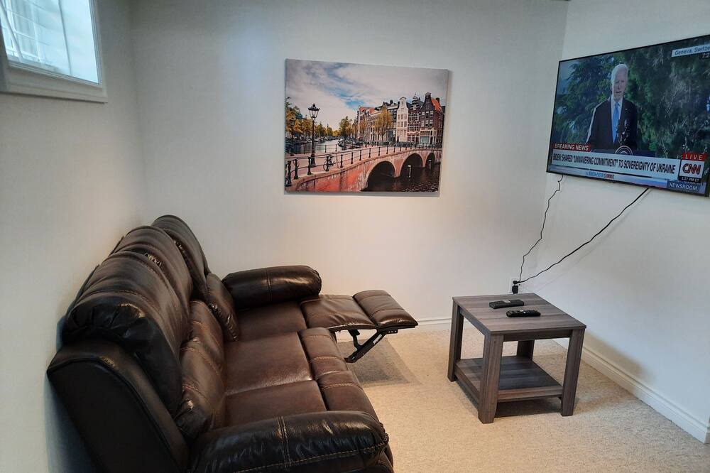 Photo of Livingroom in Saskatoon Downtown