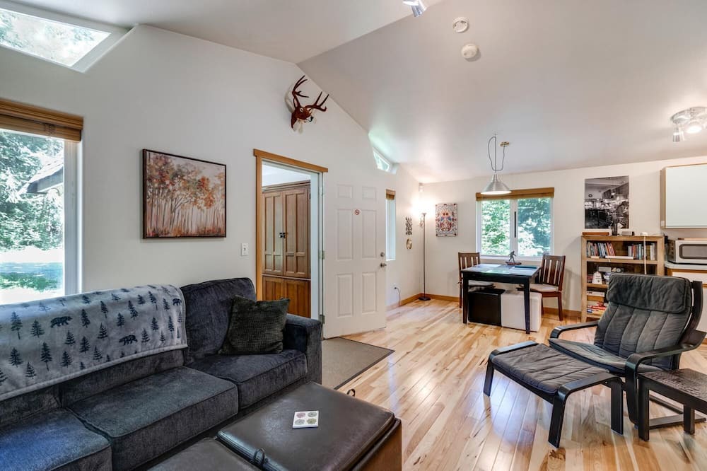 Photo of Livingroom in Warnick
