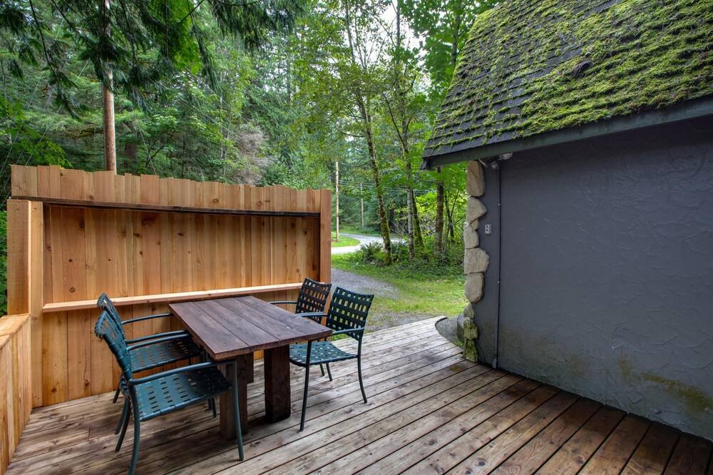 Photo of Patio Balcony in Warnick