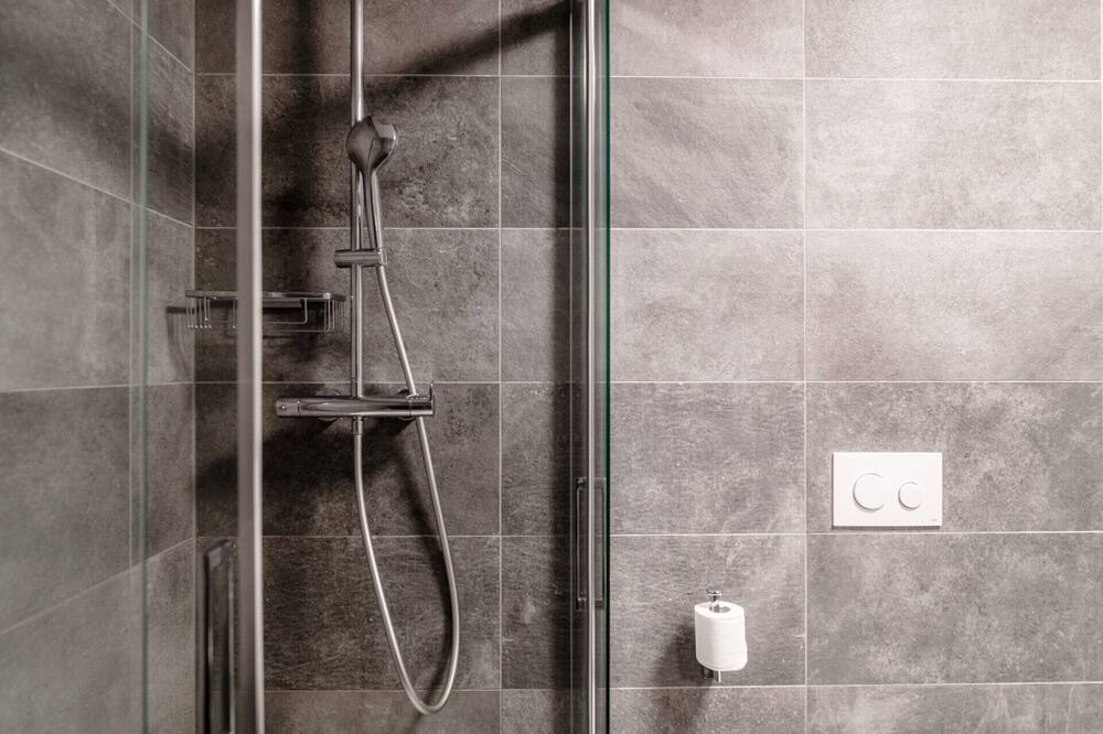 Photo of Bathroom in Gudo