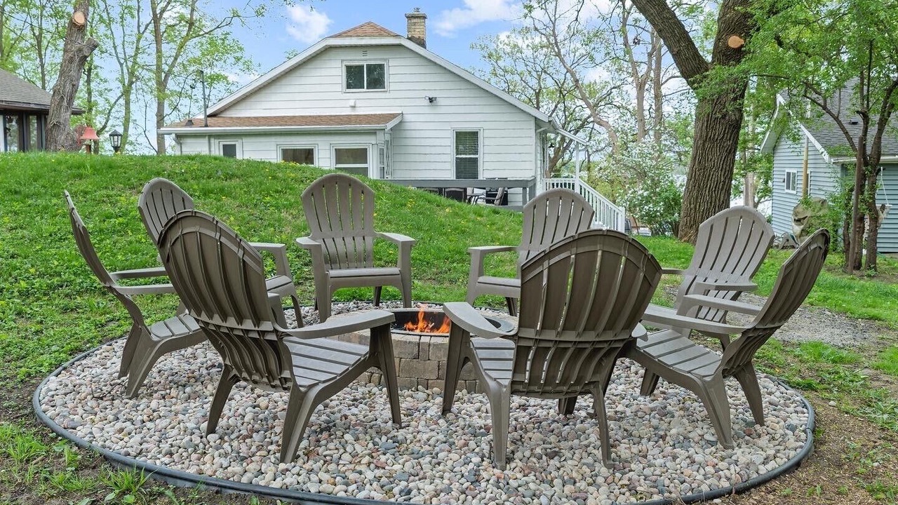 Photo of Outdoor in Newville