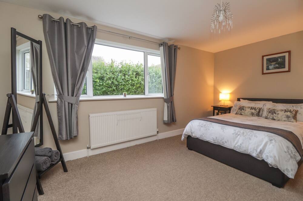 Photo of Bedroom in St Margaret's at Cliffe