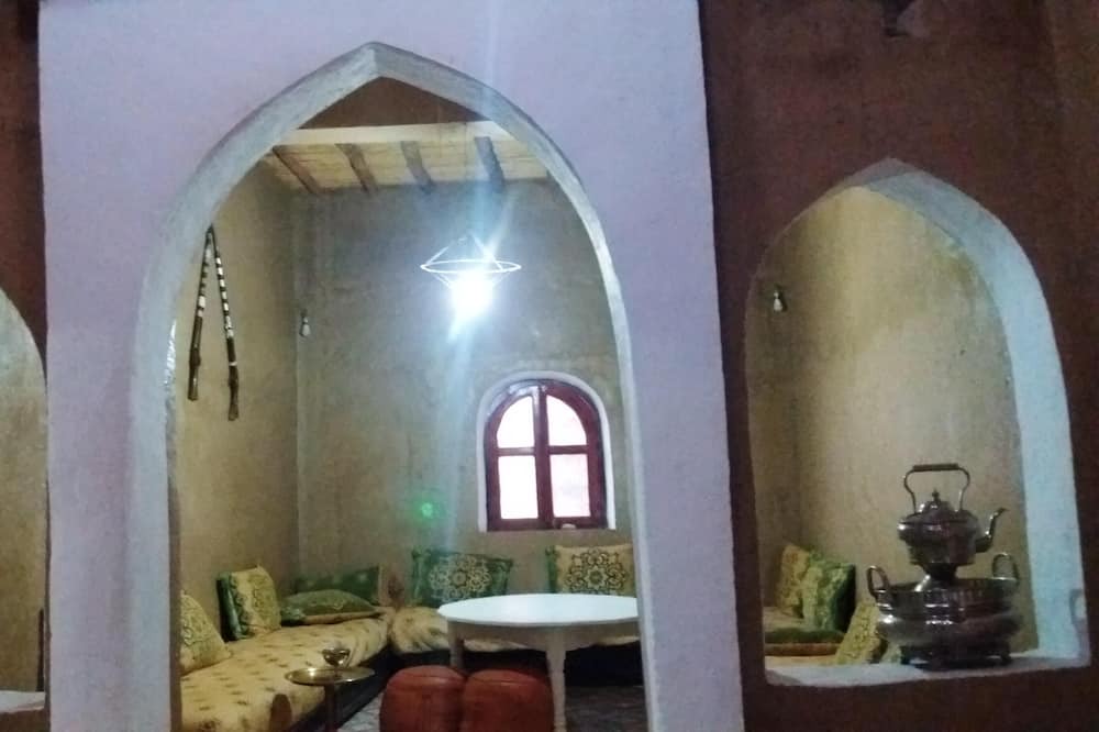 Photo of Livingroom in Hassilabied