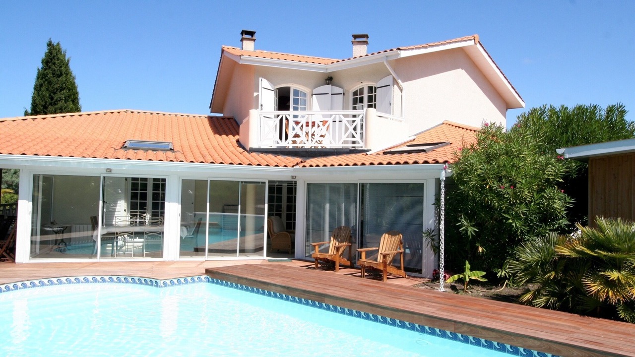 Photo of Outdoor in L'Herbe