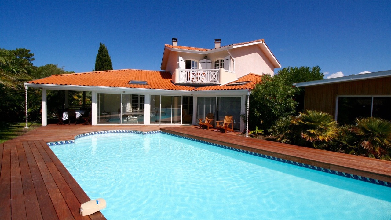 Photo of Outdoor in L'Herbe