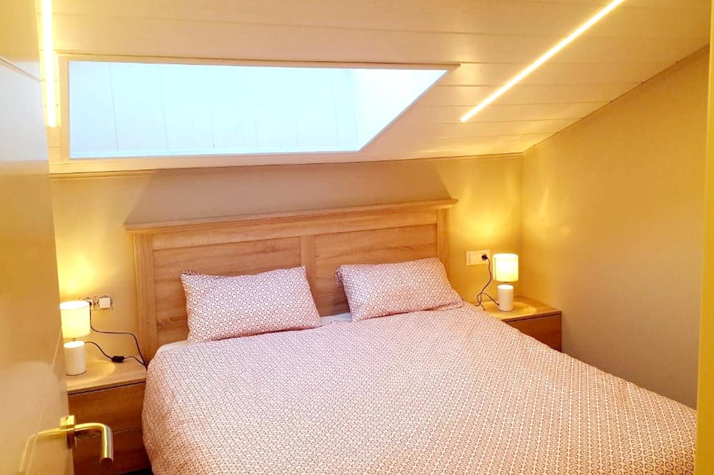 Photo of Bedroom in Incles