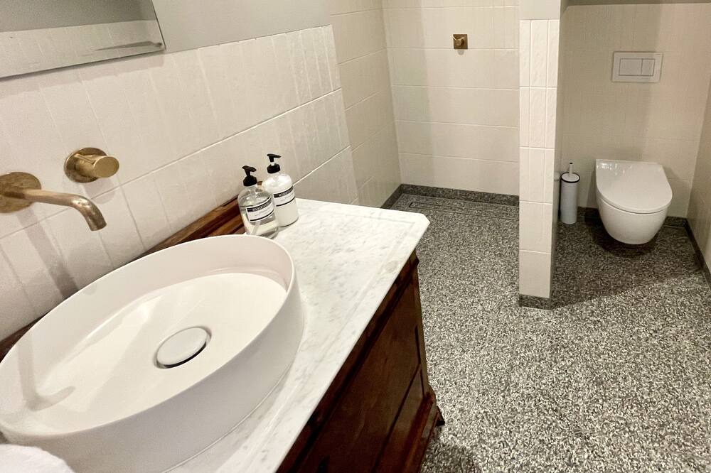 Photo of Bathroom in Grachtengordel-West
