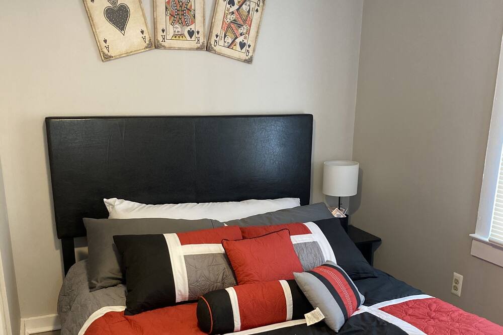 Photo of Bedroom in Fenton