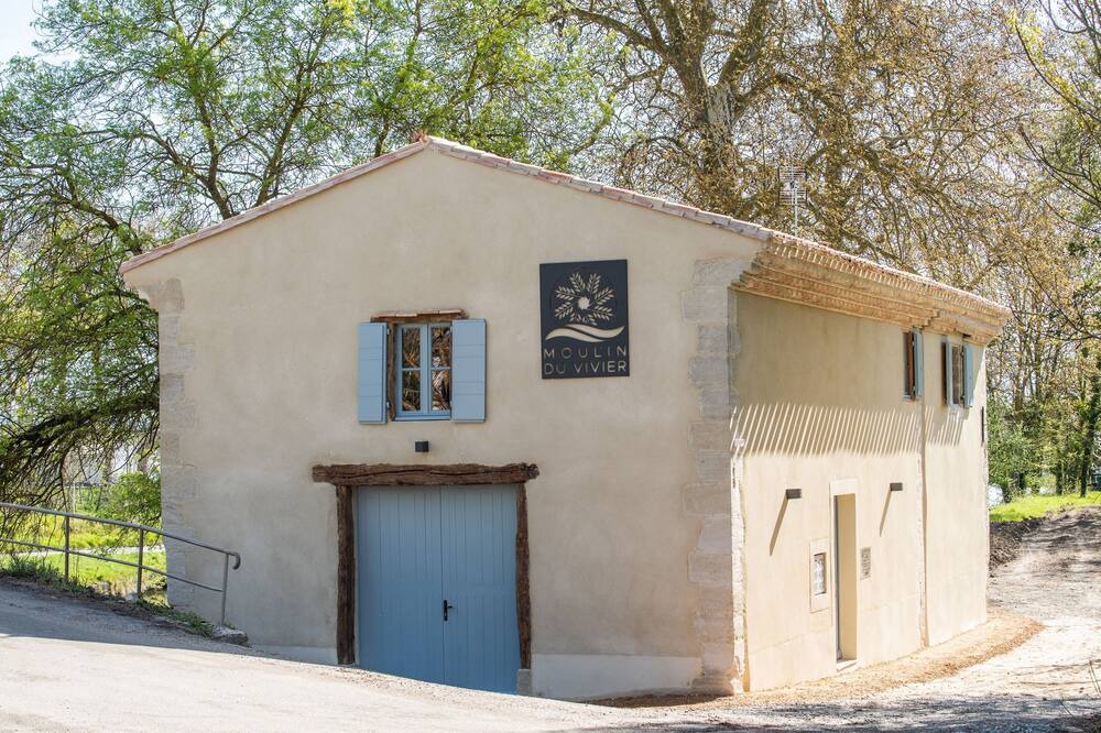 Photo of Outdoor in Saint-Martin-Lalande