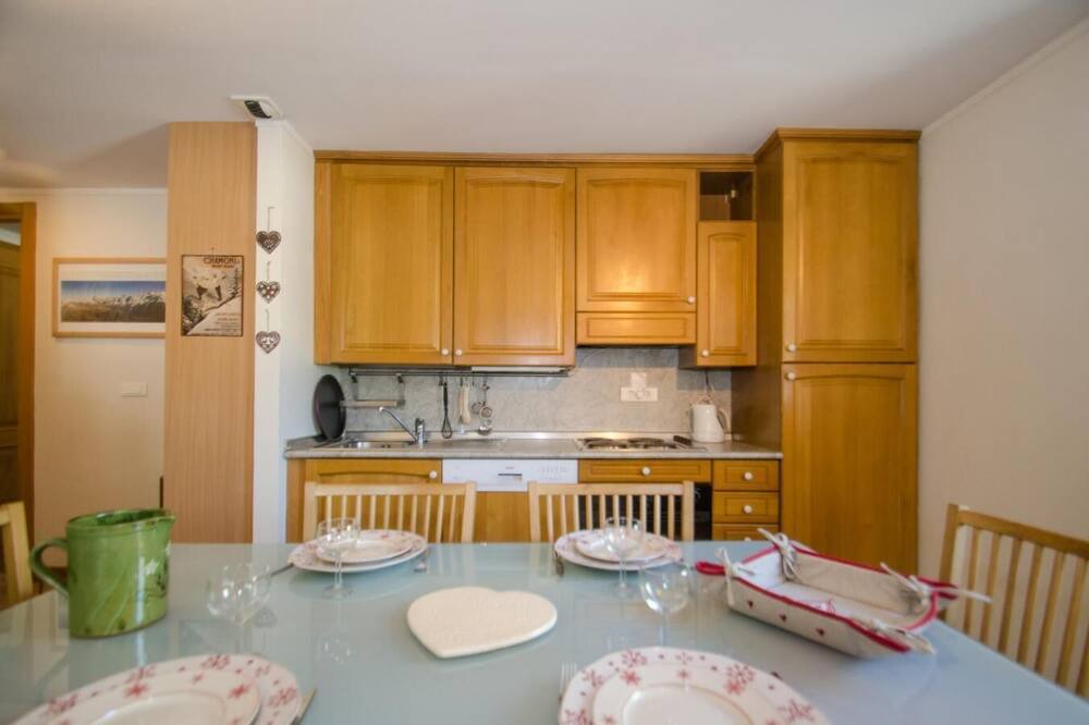 Photo of Kitchen in Chamonix City Centre
