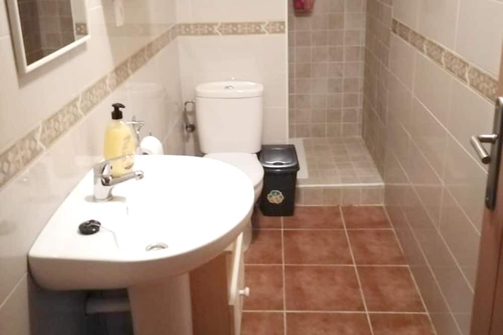 Photo of Bathroom in Geria