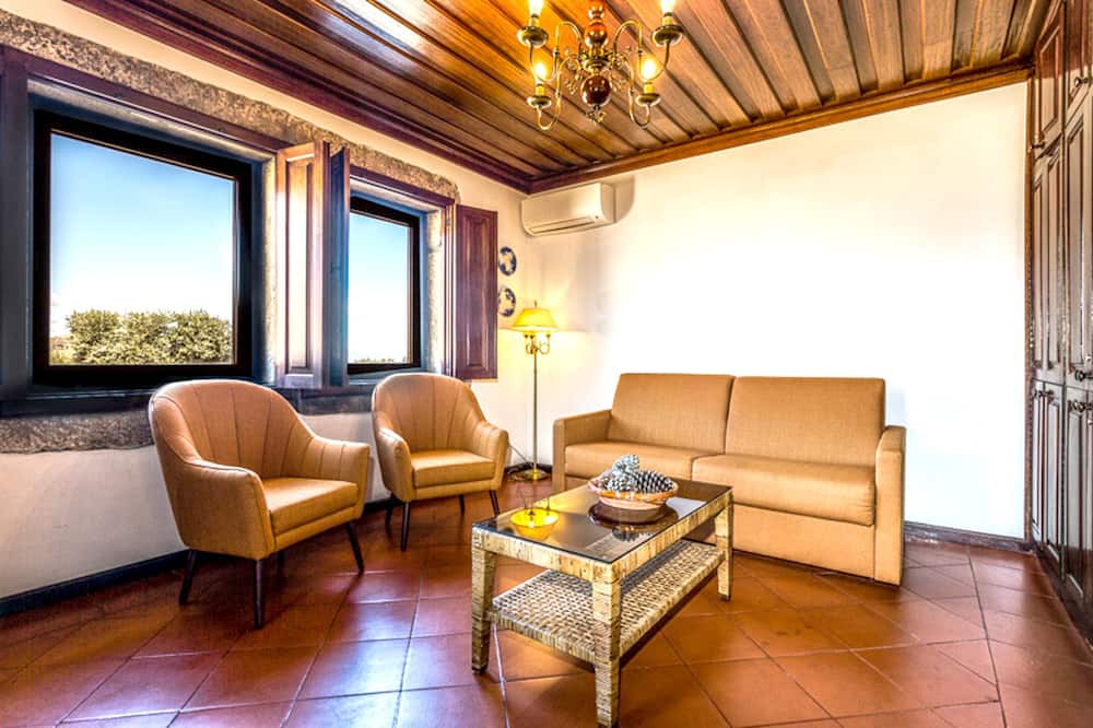 Photo of Livingroom in Queimada