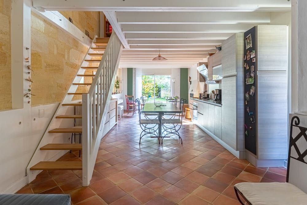 Photo of Livingroom in Bastide