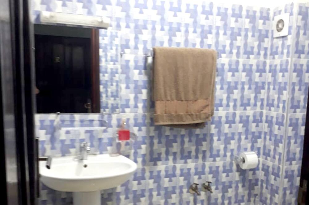 Photo of Bathroom in Tarmigt
