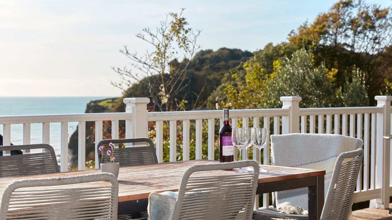 Photo of Outdoor in St Margaret's at Cliffe