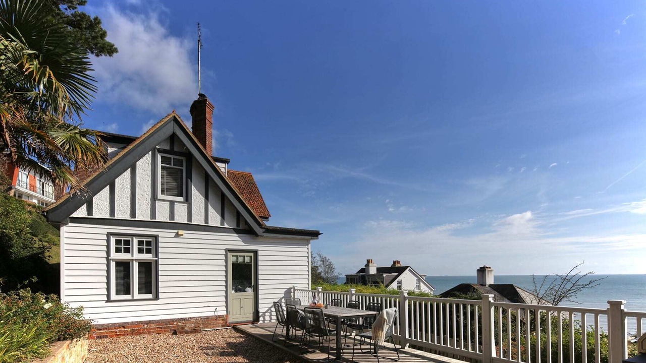 Photo of Outdoor in St Margaret's at Cliffe