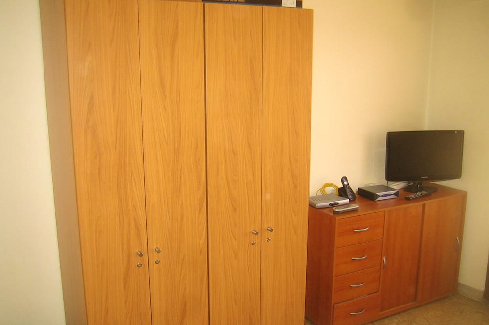 Photo of Bedroom in 4th Arrondissement