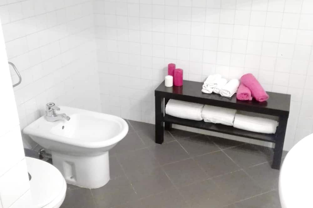 Photo of Bathroom in Sambruson