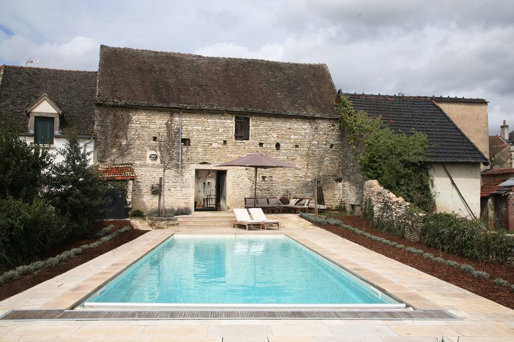 Photo of Outdoor in Meursault