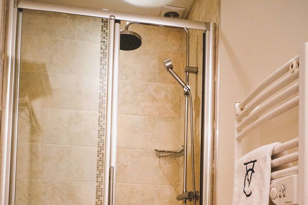 Photo of Bathroom in Meursault