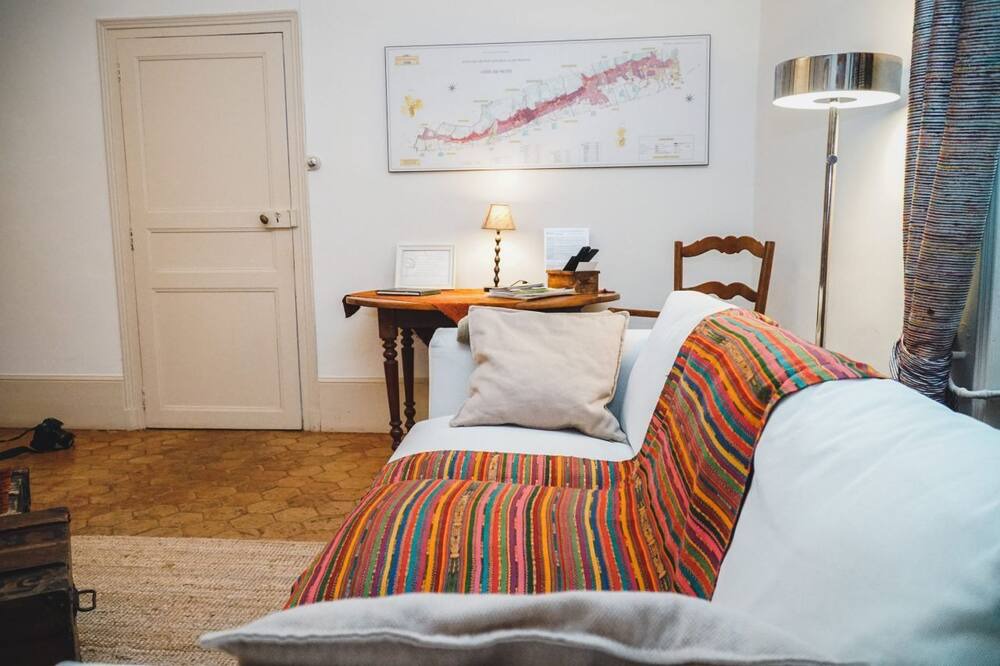 Photo of Bedroom in Meursault